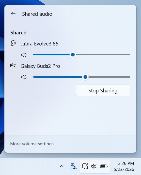 Музыка нас связала: Windows 11 теперь позволяет подключать две пары наушников одновременно