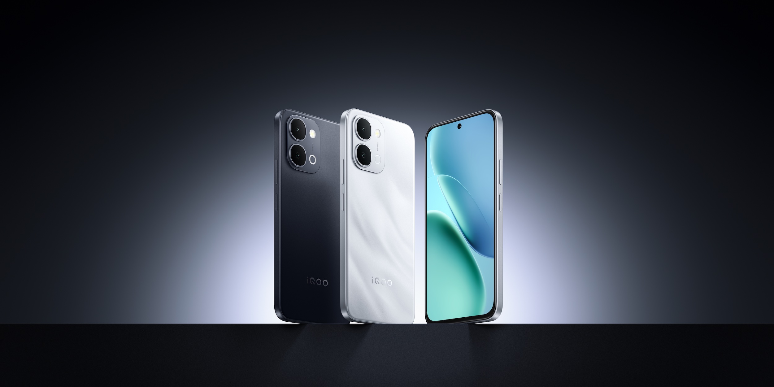 В России стартовали продажи iQOO&nbsp;Z11x&nbsp;&mdash; смартфона для студентов и&nbsp;молодых специалистов