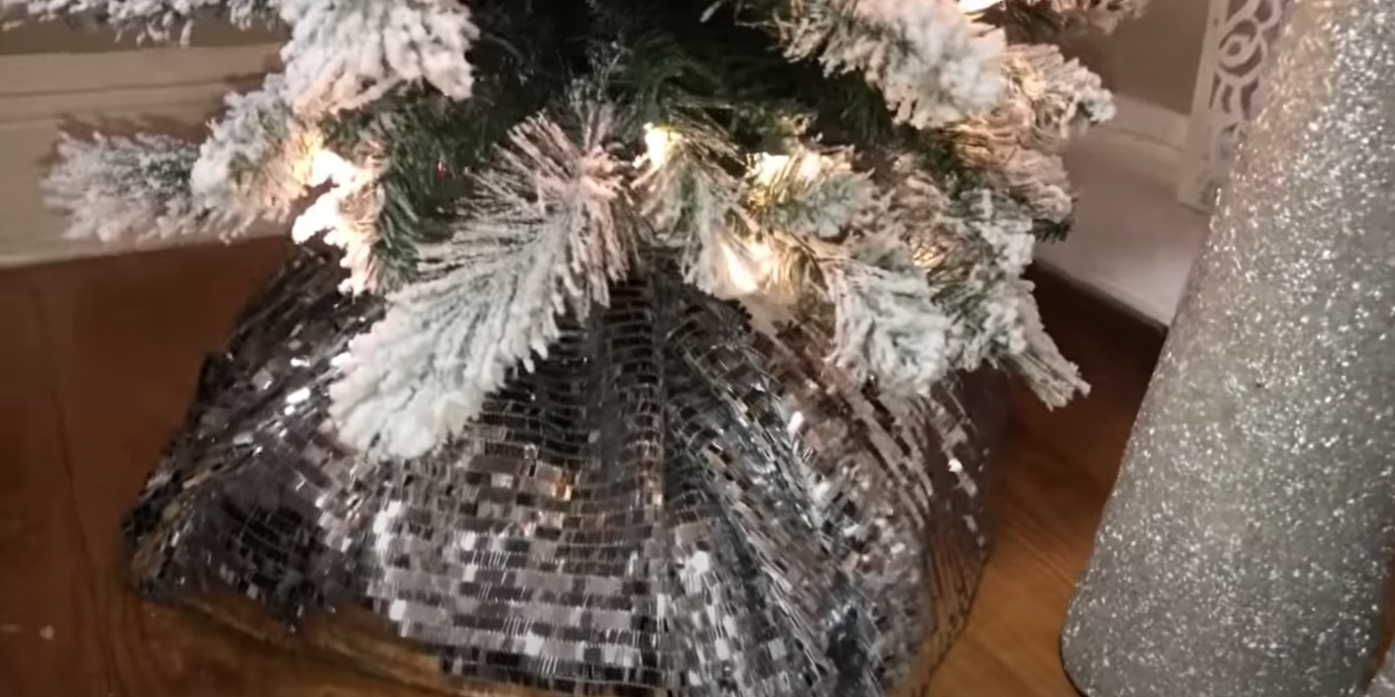 Как сделать подставку для ёлки и&nbsp;украшение для&nbsp;неё